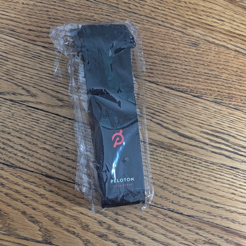 New - Peloton Yoga Strap